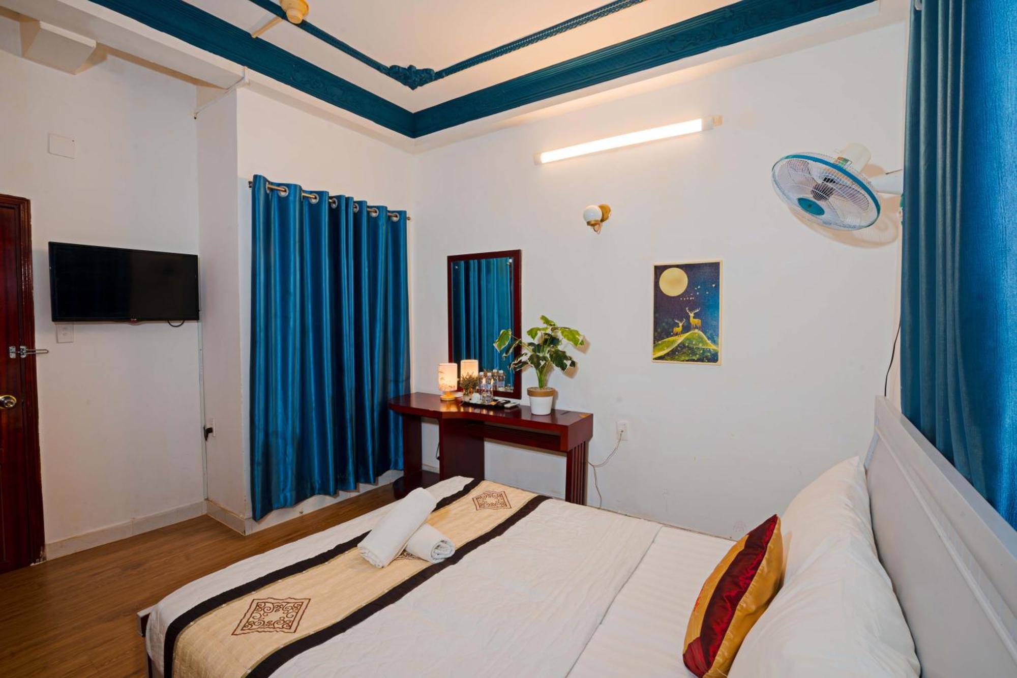 Adenia Hotel Ho Chi Minh City Exterior photo